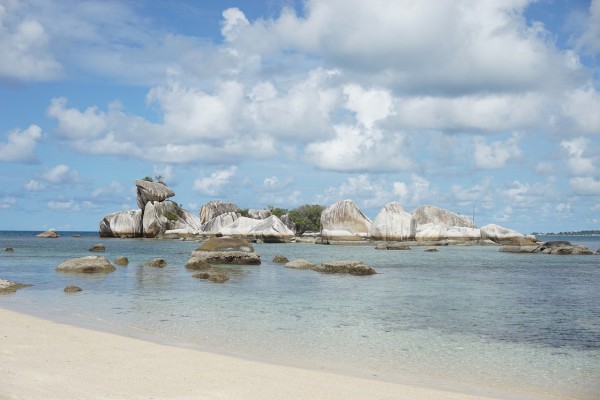 Pulau Batu Belitung