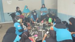 H-2 MBG Kembali Beroperasi, Relawan SPPG Wonosuko Bondowoso Gaspol Bersihkan Dapur