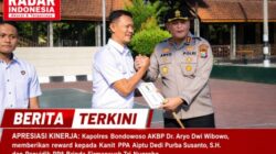 Berprestasi Tangani Kasus Perempuan dan Anak, Kapolres Bondowoso Beri Reward Personil Unit PPA