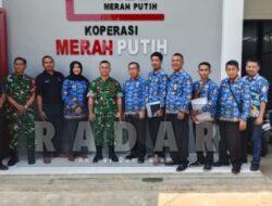Bukan Sekadar Mendampingi, Babinsa Turun Langsung Kawal Verifikasi KDKMP Badean