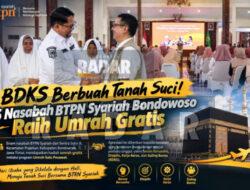 BDKS Berbuah Tanah Suci! 6 Nasabah BTPN Syariah Bondowoso Raih Umrah Gratis